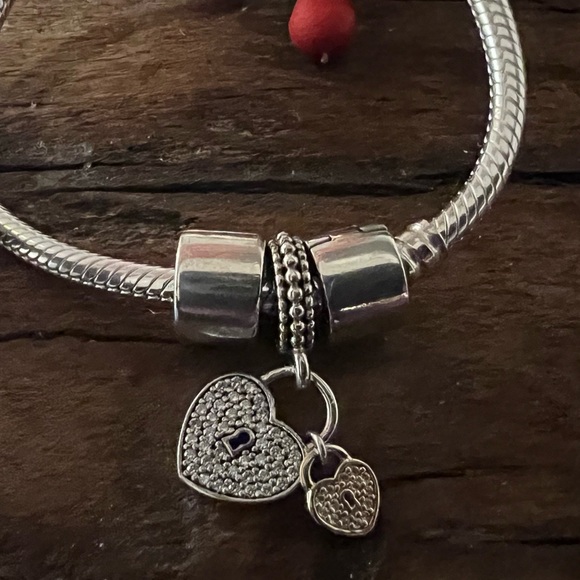 2x Authentic Pandora Clip Smooth Plain Clip Bead Sterling Silver Spacer Mod - Picture 4 of 4